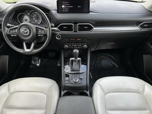 2022 Mazda CX-5 2.5 S Preferred Package