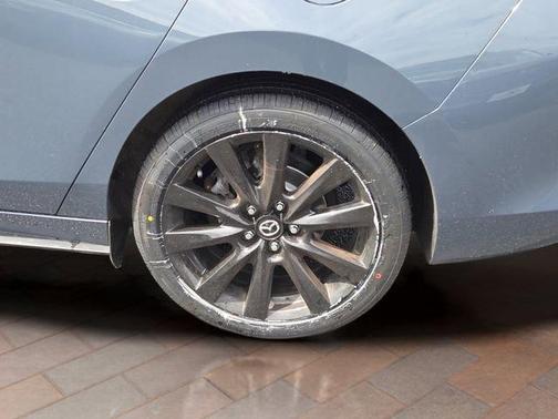 2023 Mazda Mazda3 2.5 S Carbon Edition