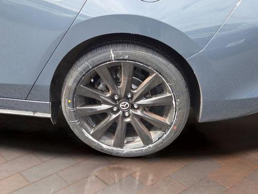 2023 Mazda Mazda3 2.5 S Carbon Edition