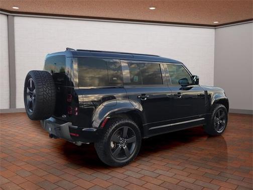 2021 Land Rover Defender 110 X-Dynamic HSE