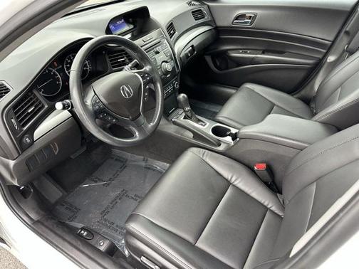2017 Acura ILX AcuraWatch Plus Package