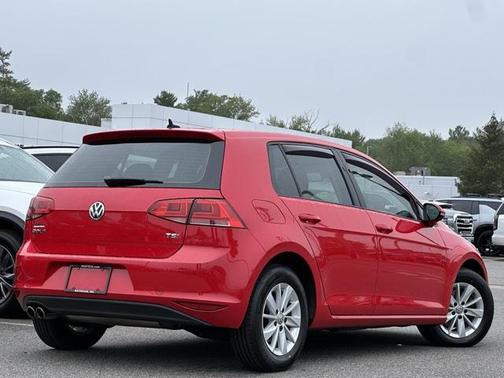 2016 Volkswagen Golf TSI S 4-Door
