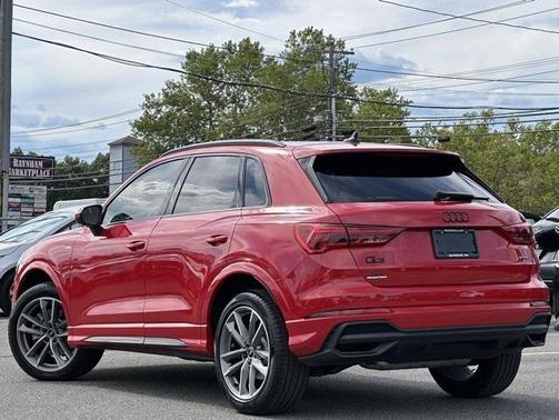 2025 Audi Q3 Premium