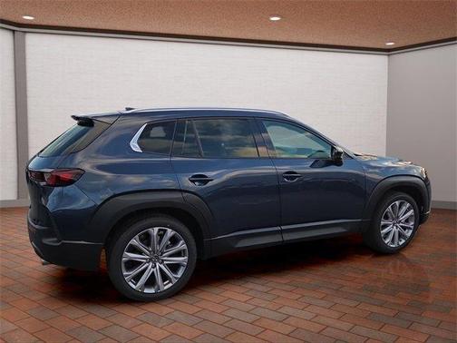 2026 Mazda CX-50 Premium