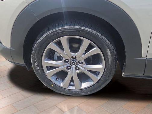 Platinum Quartz Metallic 2023 Mazda CX-30 2.5 S Select Package