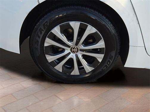 2020 Toyota Corolla Hybrid LE