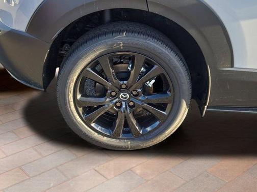 Aero Gray Metallic 2025 Mazda CX-30 Select