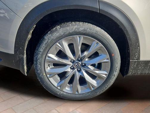 Platinum Quartz Metallic 2026 Mazda CX-90 Preferred