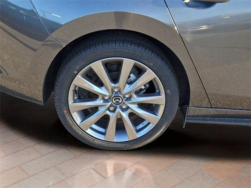 2025 Mazda Mazda3 FWD w/Preferred Package