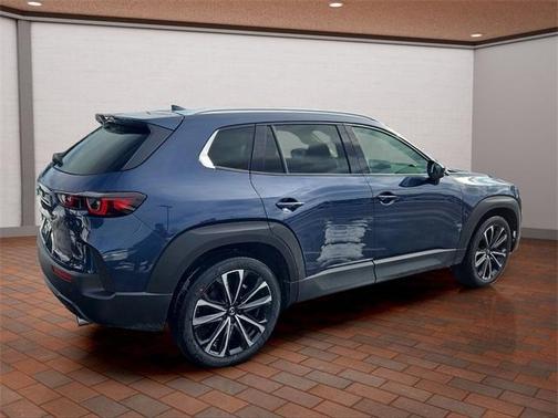 2026 Mazda CX-50 Premium