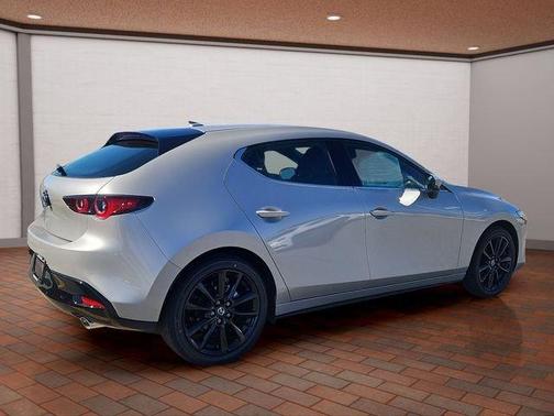 Platinum Quartz Metallic 2026 Mazda Mazda3 FWD w/Premium Package