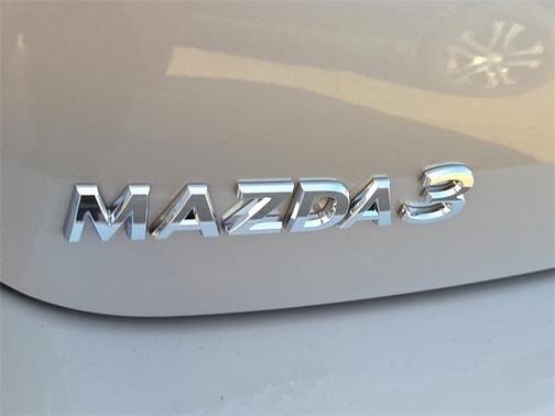 2026 Mazda Mazda3 FWD w/Preferred Package