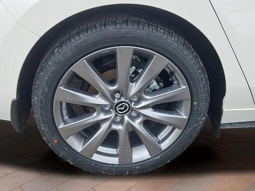 Snowflake White Pearl 2026 Mazda Mazda3 FWD w/Preferred Package