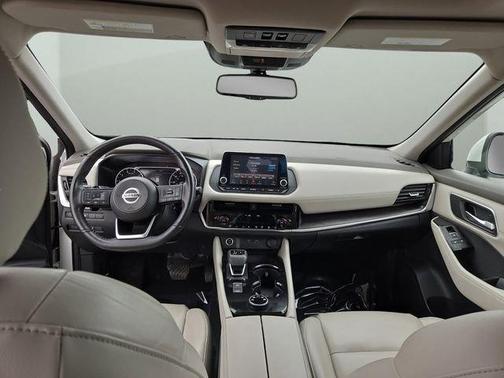 White 2021 Nissan Rogue SL