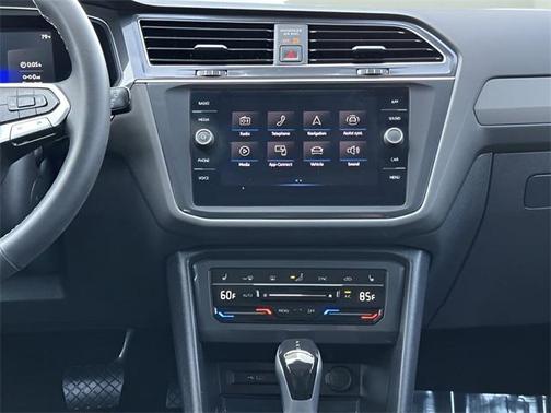 2022 Volkswagen Tiguan 2.0T SE 4MOTION