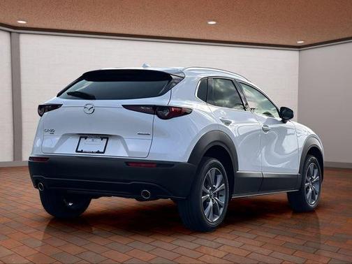Snowflake White Pearl Mica 2025 Mazda CX-30 Premium Package