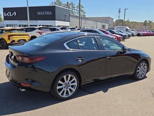 2025 Mazda Mazda3 FWD w/Preferred Package