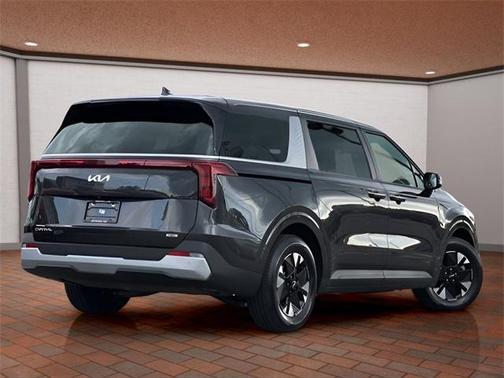 2025 Kia Carnival Hybrid LXS