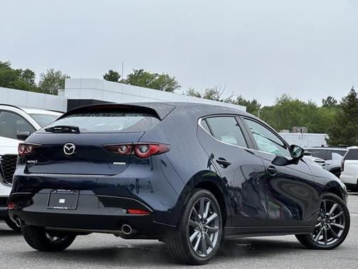 2022 Mazda Mazda3 FWD w/Preferred Package