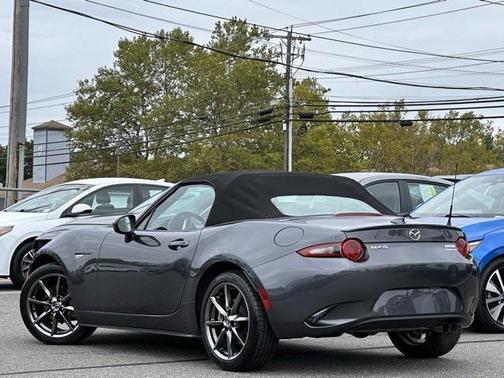 2016 Mazda MX-5 Miata Grand Touring