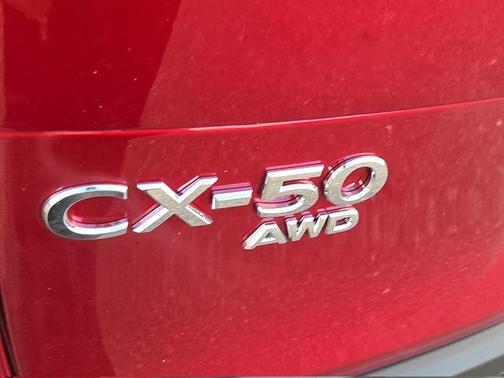 Soul Red Crystal Metallic 2026 Mazda CX-50 2.5 S PREFERRED