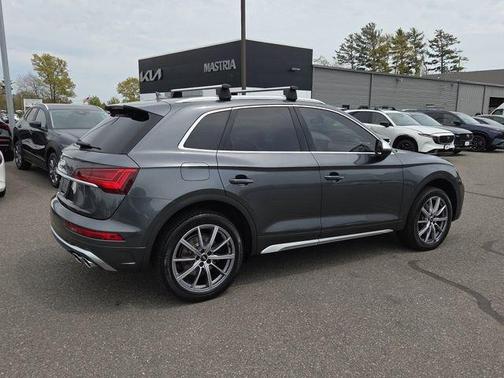 Daytona Gray Pearl Effect 2023 Audi SQ5 3.0T Premium