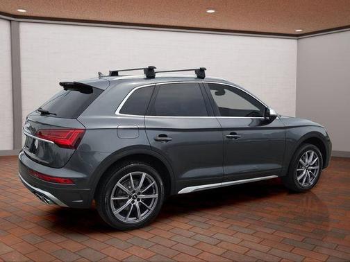 Daytona Gray Pearl Effect 2023 Audi SQ5 3.0T Premium