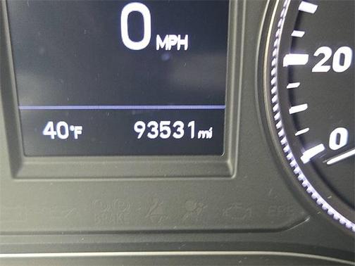 2019 Hyundai SANTA FE 2.4 SE