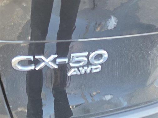 2025 Mazda CX-50 2.5 S Preferred Package