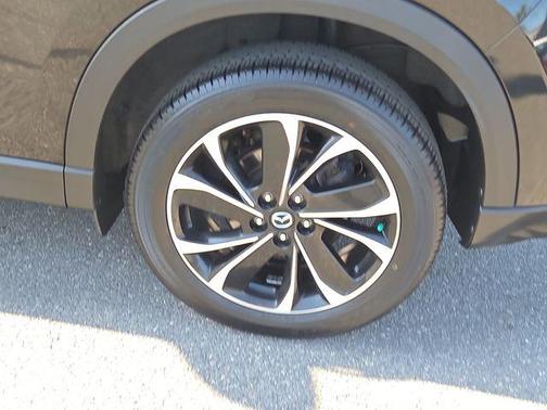 Jet Black Mica 2022 Mazda CX-5 2.5 S Premium Plus Package