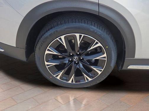 Platinum Quartz Metallic 2024 Mazda CX-90 PHEV Premium Plus