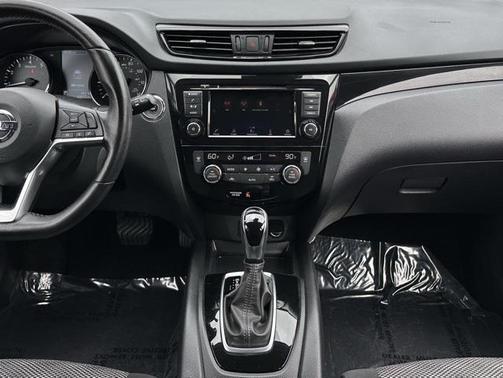 2019 Nissan Rogue Sport SV