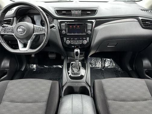 2019 Nissan Rogue Sport SV