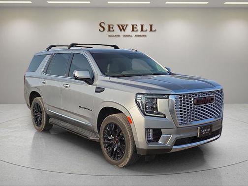 Sterling Metallic 2024 GMC Yukon Denali