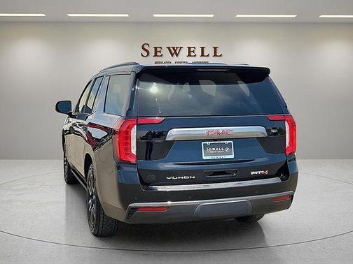 Onyx Black 2023 GMC Yukon AT4