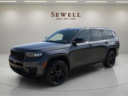 Baltic Gray Metallic Clearcoat 2024 Jeep Grand Cherokee L Altitude