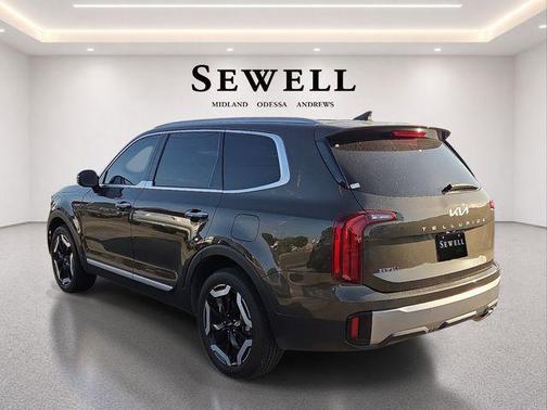 Dark Moss 2025 Kia Telluride S