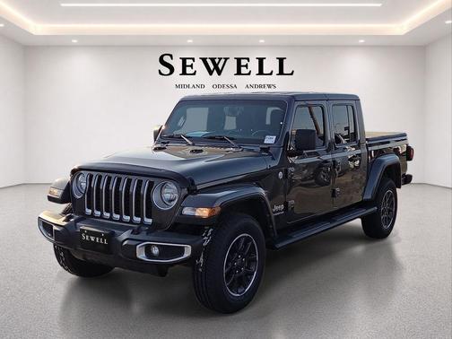 Granite Crystal Metallic Clearcoat 2022 Jeep Gladiator Overland