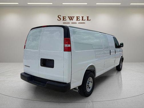 Summit White 2026 Chevrolet Express 2500 Work Van