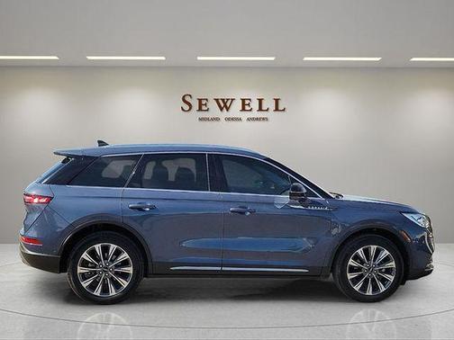 Blue Metallic 2022 Lincoln Corsair Reserve