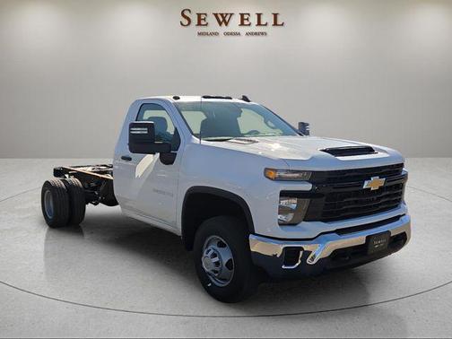 Summit White 2026 Chevrolet Silverado 3500 WT