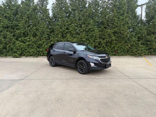 Midnight Blue Metallic 2020 Chevrolet Equinox LS