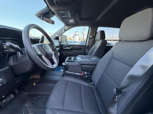 2026 GMC Sierra 2500 SLE