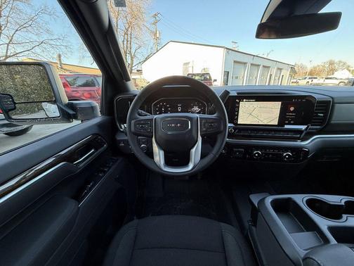 2026 GMC Sierra 2500 SLE