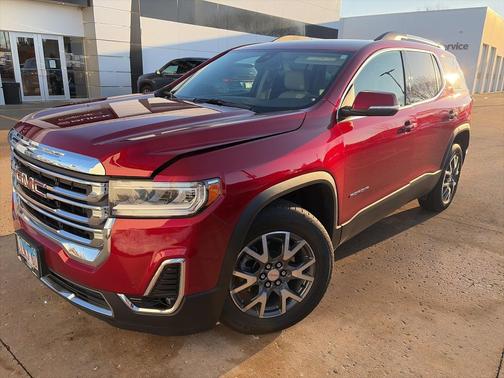 2023 GMC Acadia AWD SLT
