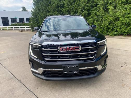 2026 GMC Acadia AWD Elevation