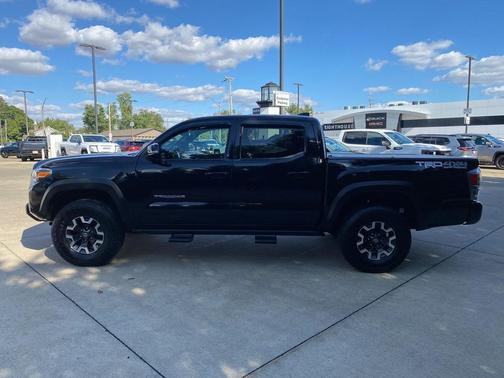 2022 Toyota Tacoma TRD Off Road