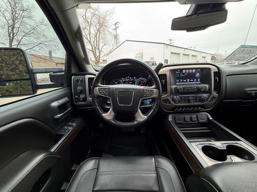 2019 GMC Sierra 2500 Denali