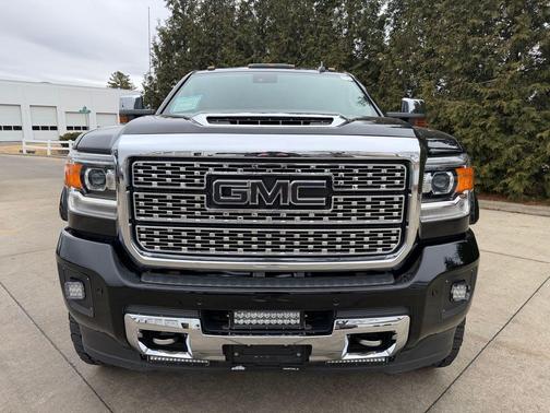 2019 GMC Sierra 2500 Denali