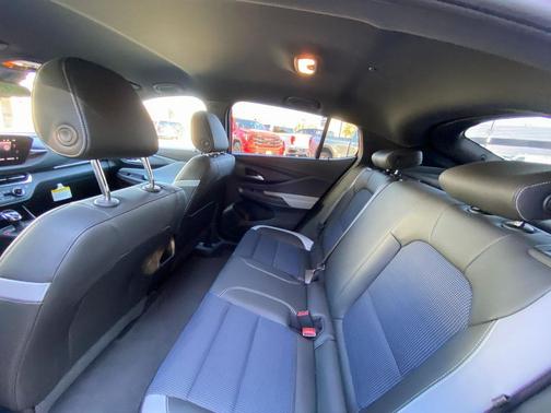 2026 Buick Envista Preferred FWD